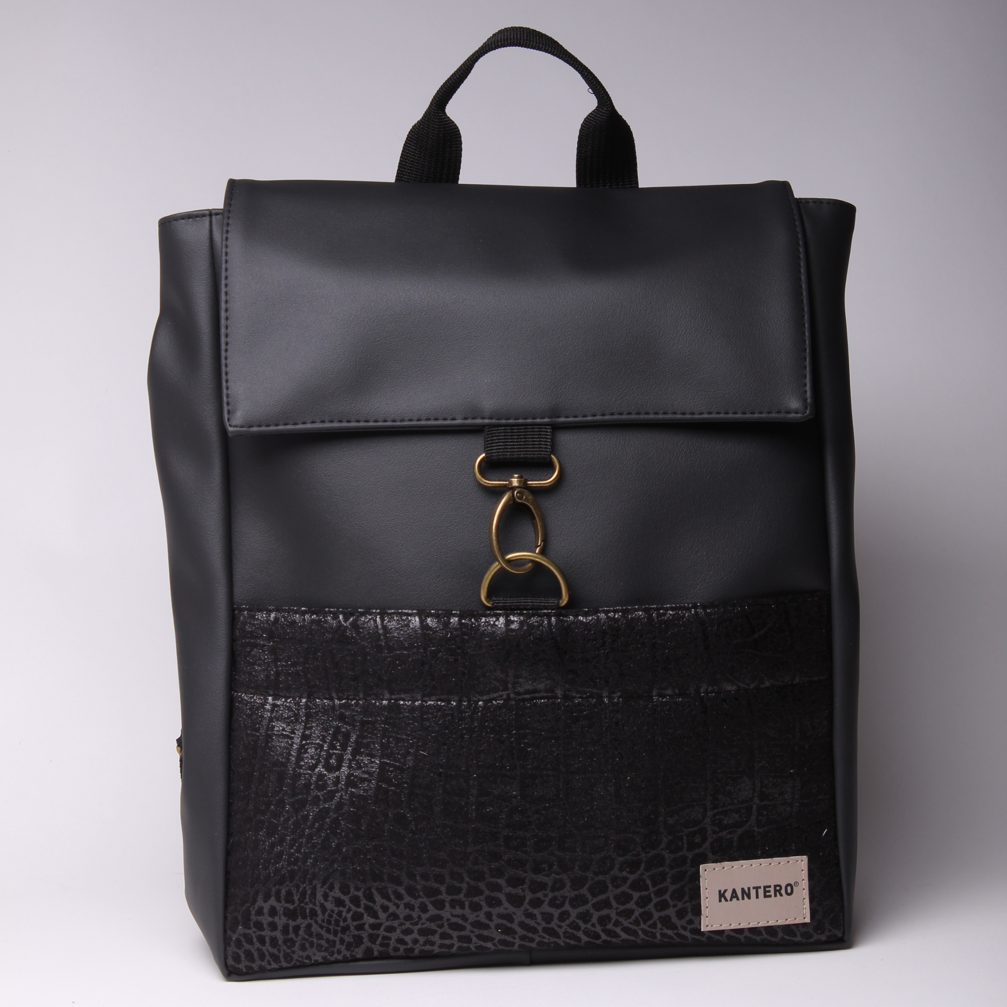 תיק גב אקספרט פלוס- תנין שחור ושחור