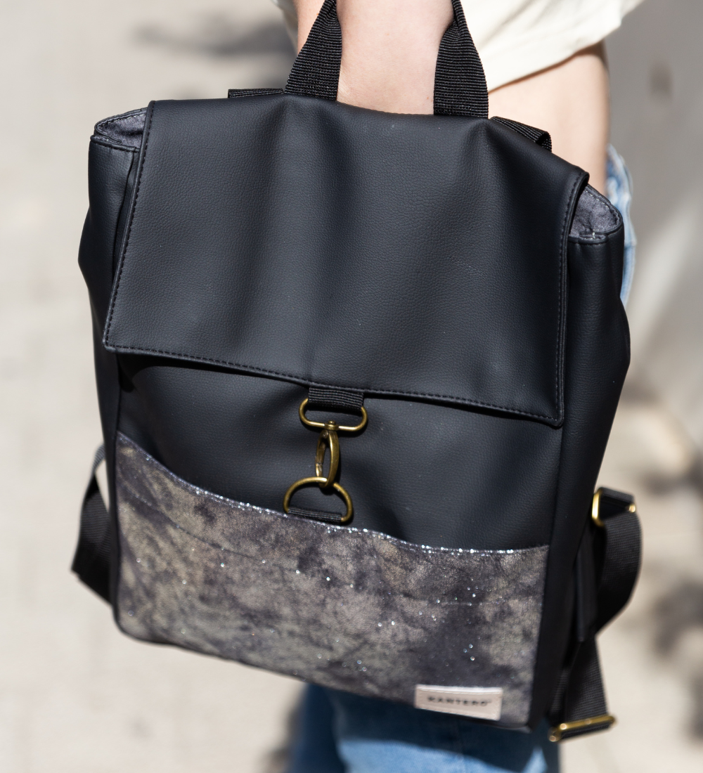 תיק גב אקספרט- כסוף משופשף ושחור