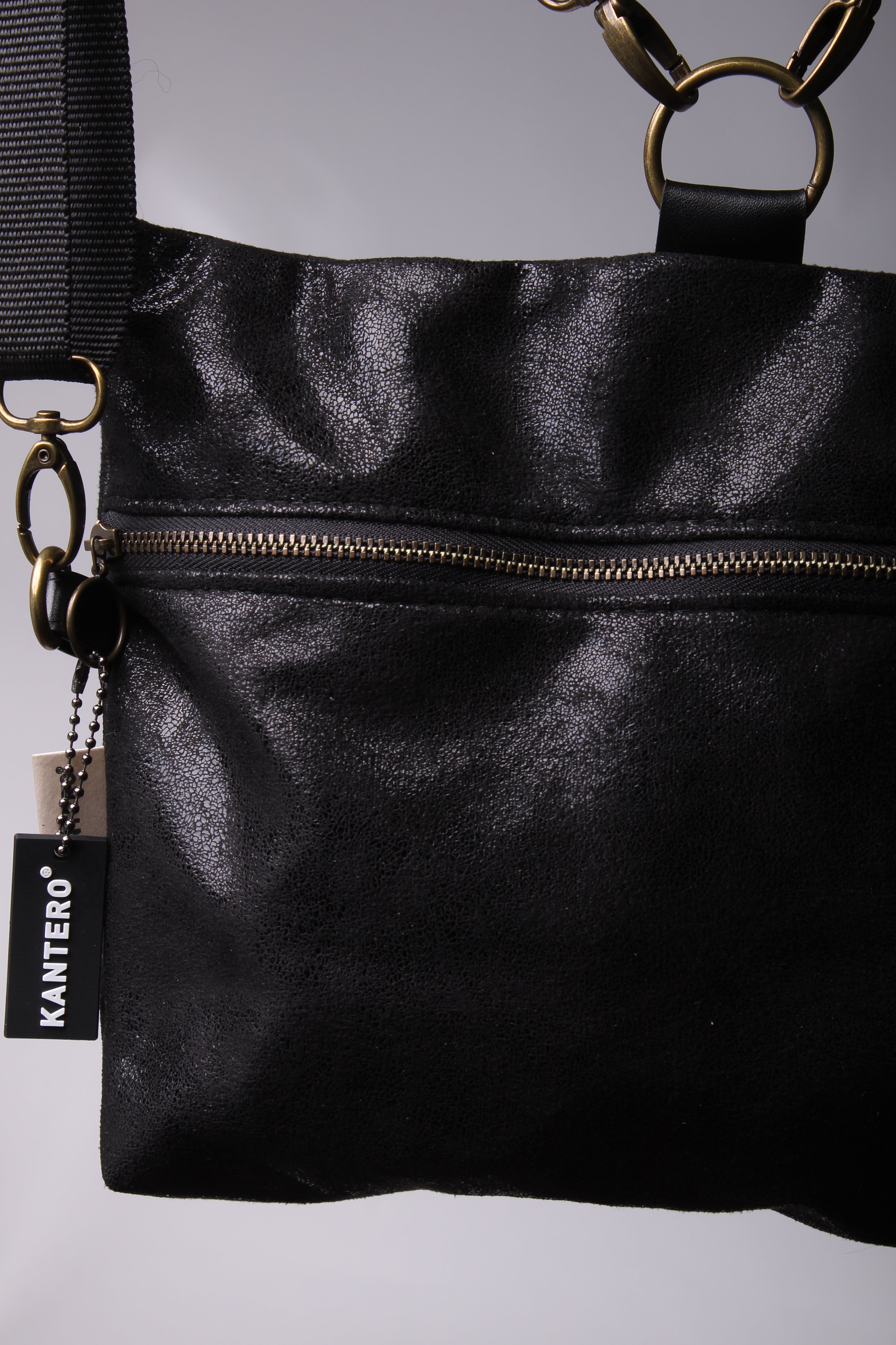 4 ב-1 שחור נצנצים