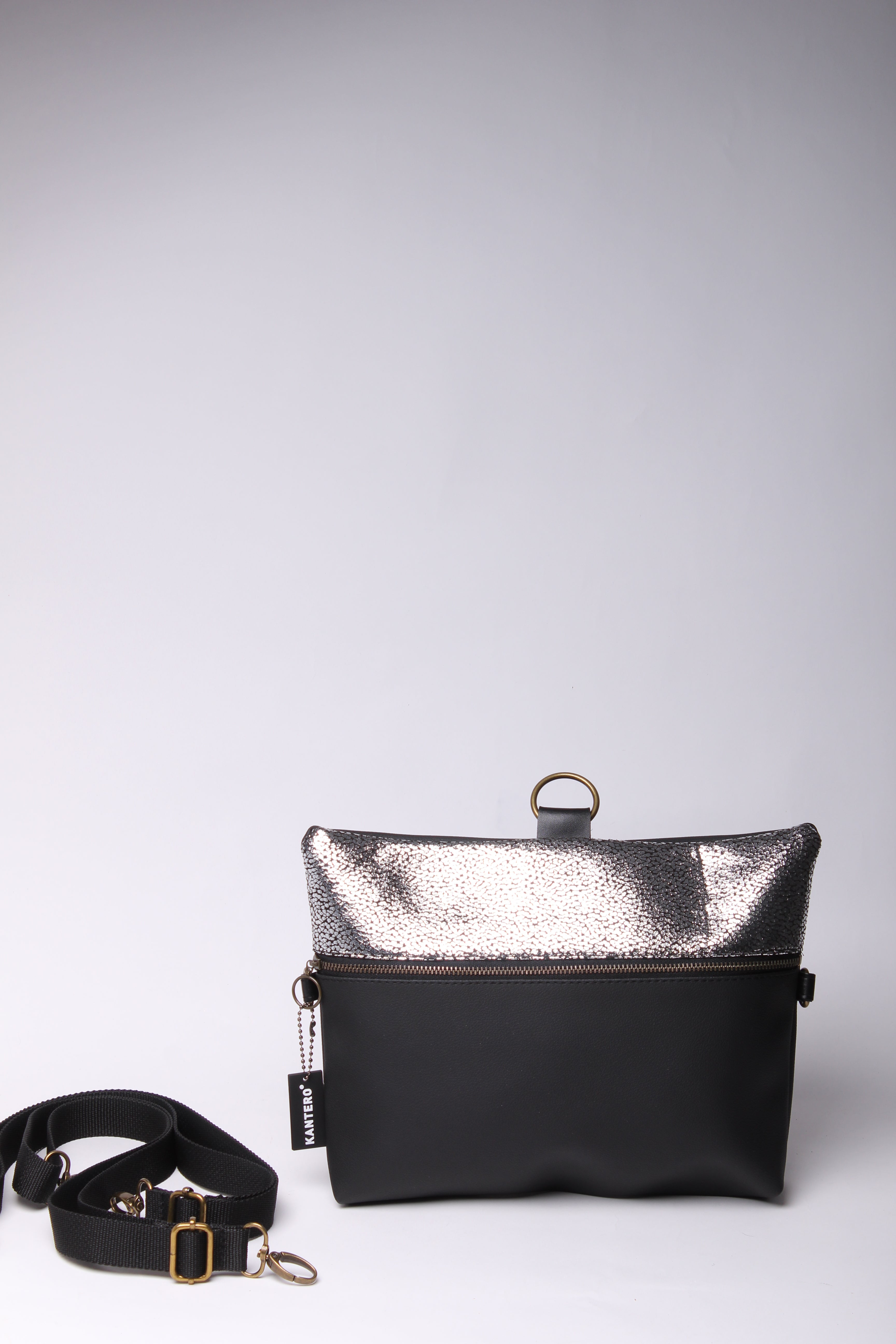 4 ב-1 נצנצים כסוף כהה ושחור