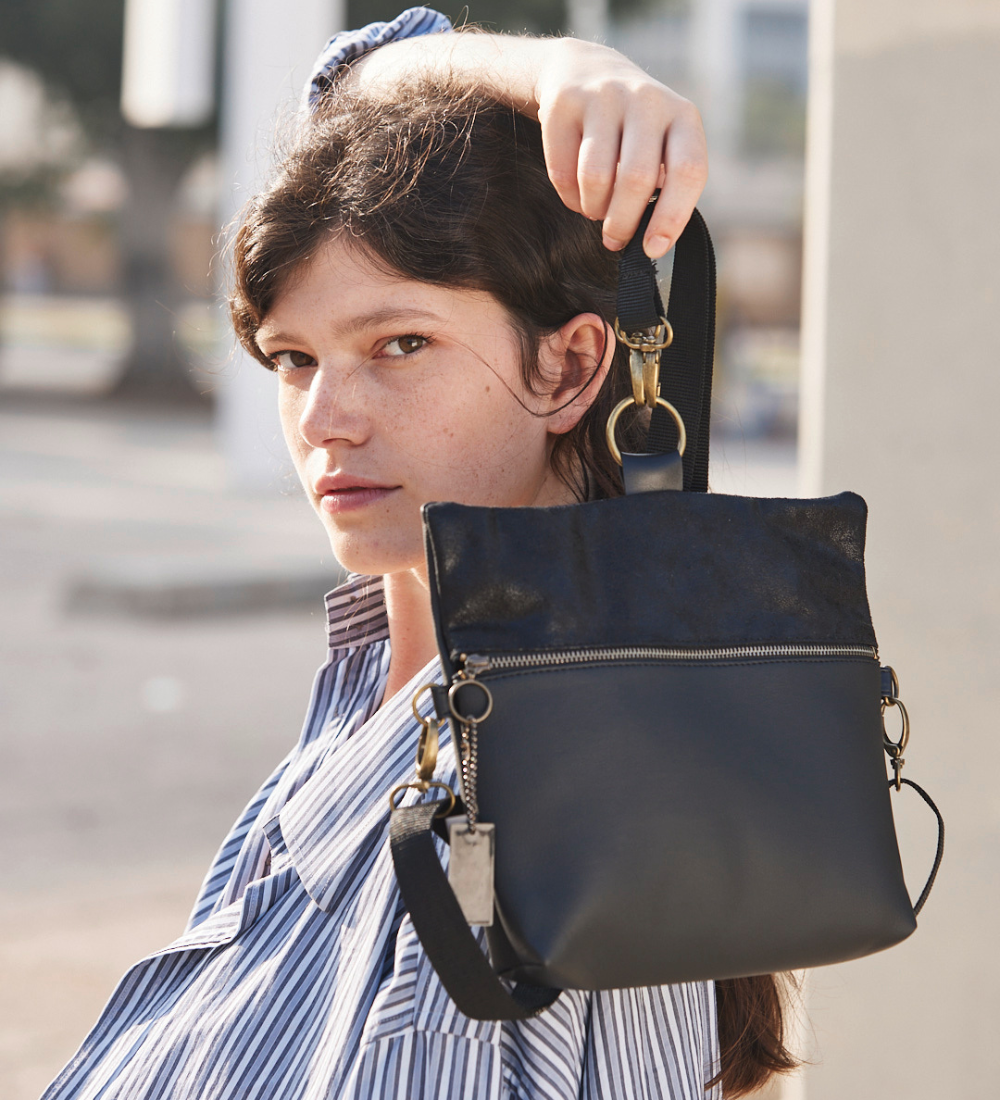 מיני 4 ב-1 שחור נצנצים ושחור