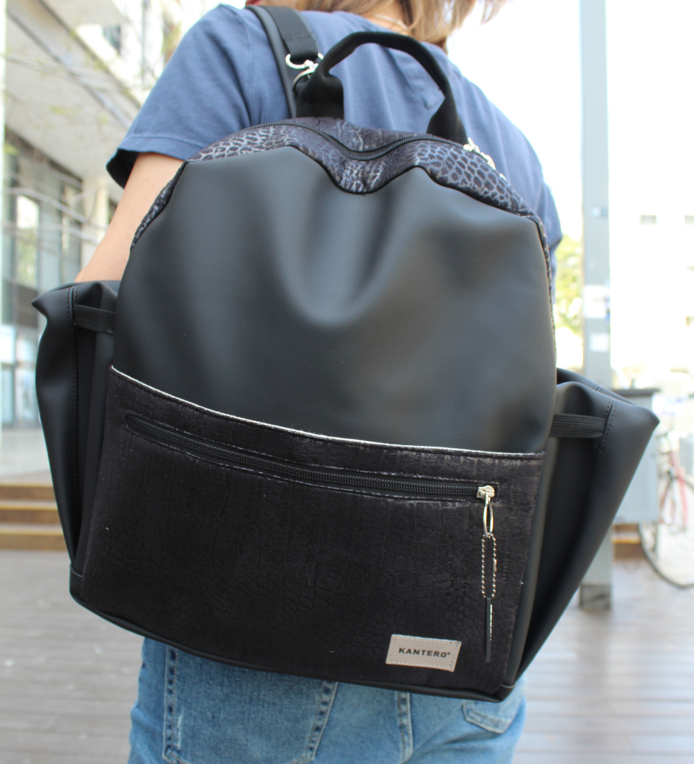 בייביבום הדפס תנין שחור ושחור