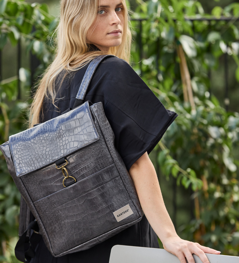 תיק גב אקספרט- קרוקו אפור