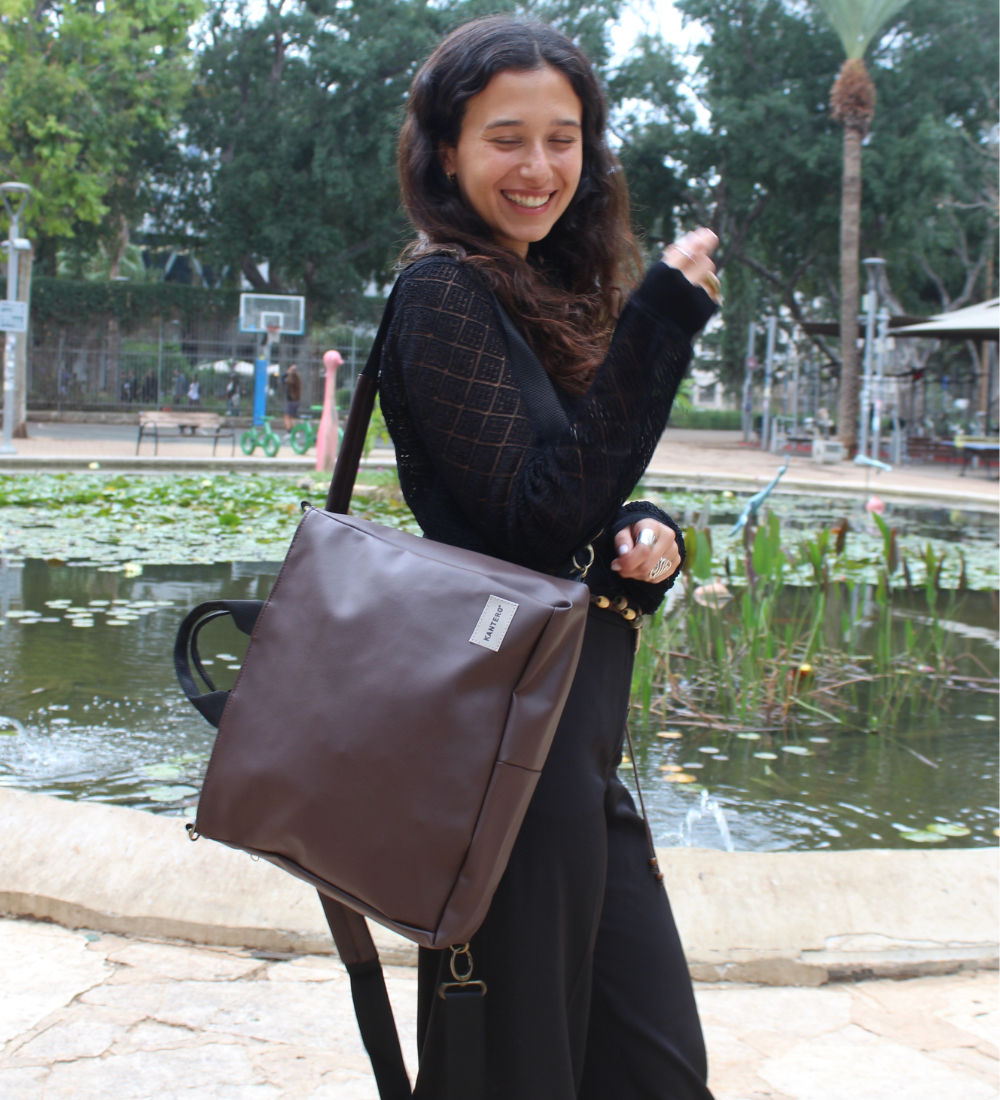 פליפ חום כהה