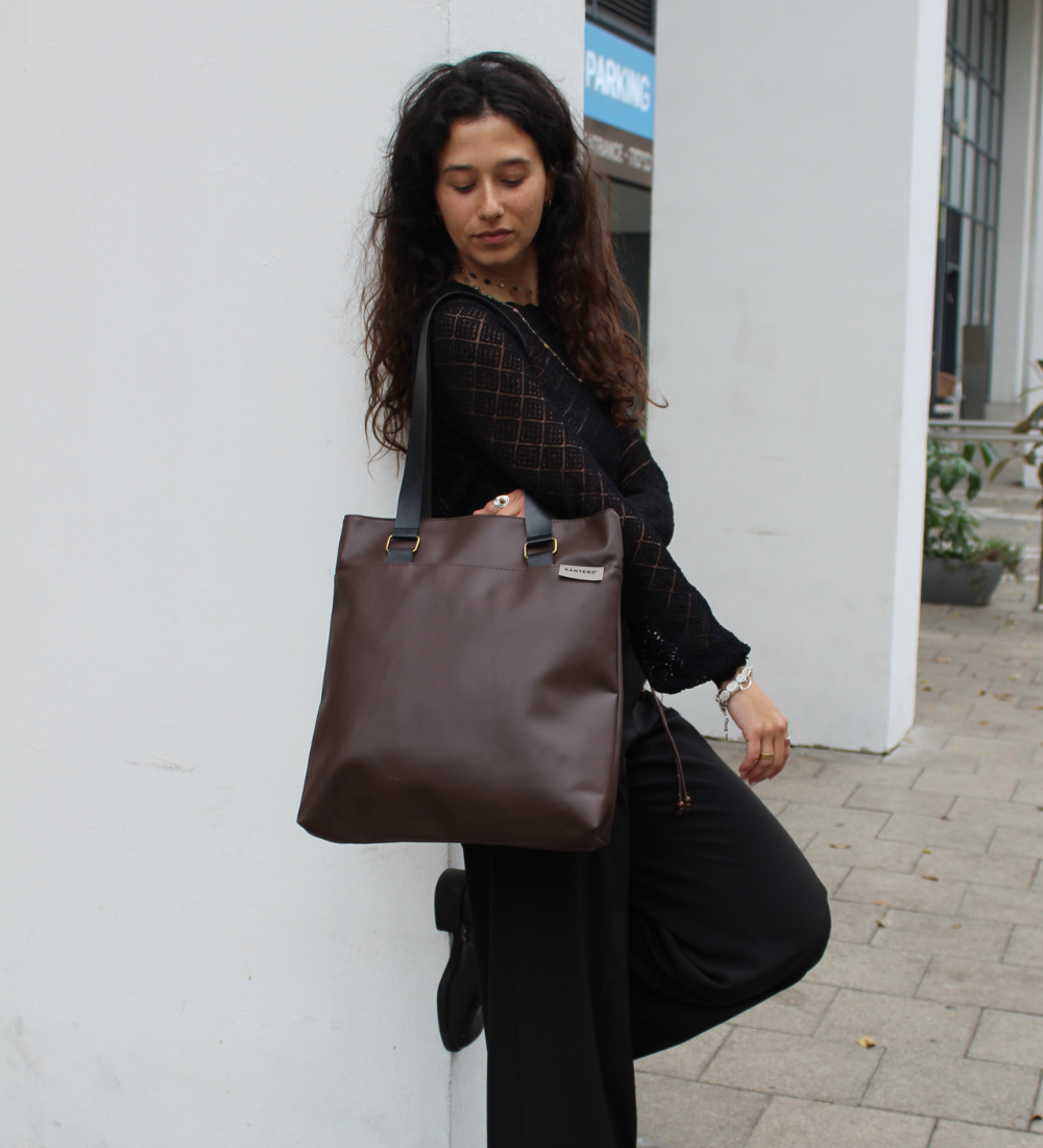 תיק כתף חום כהה