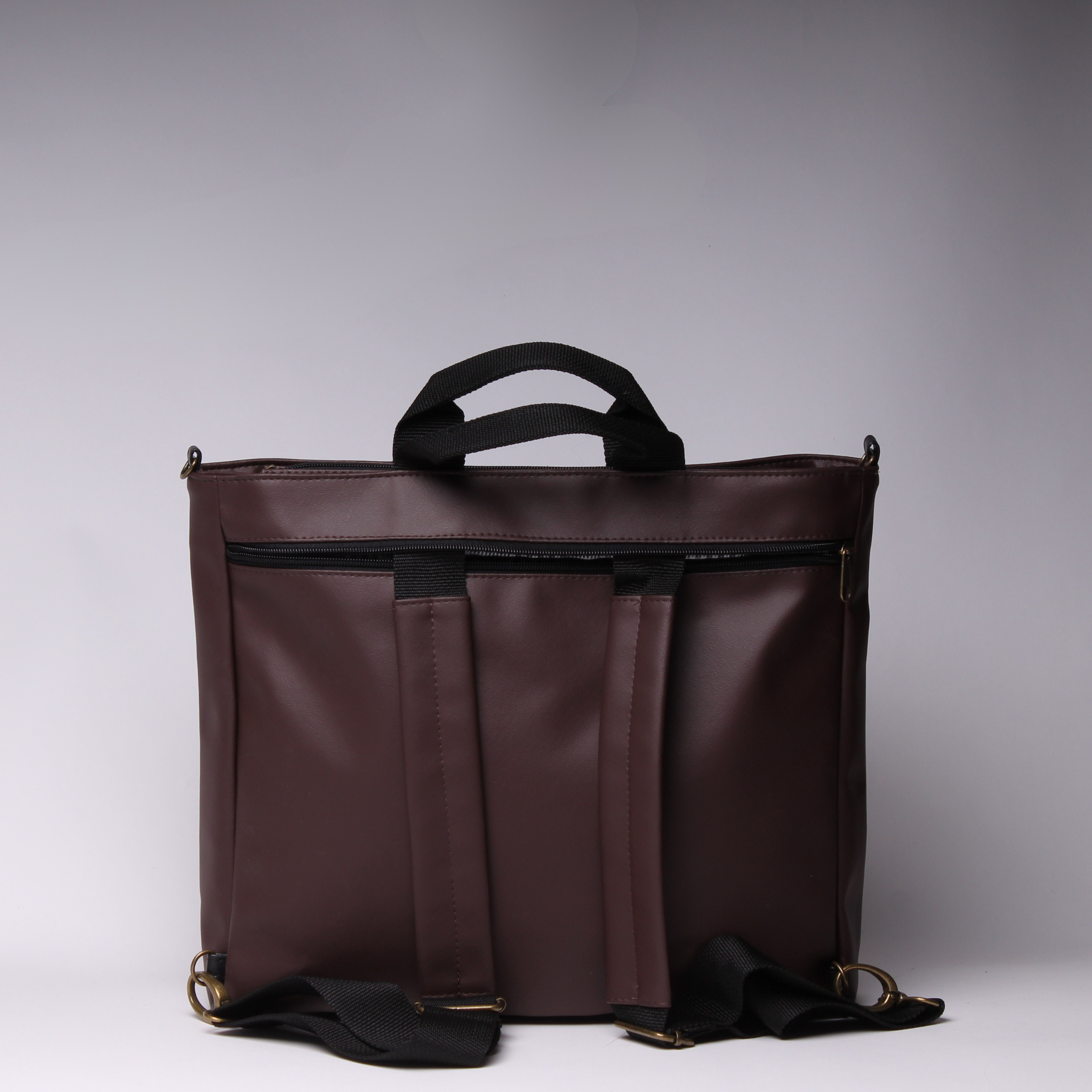 פליפ חום כהה