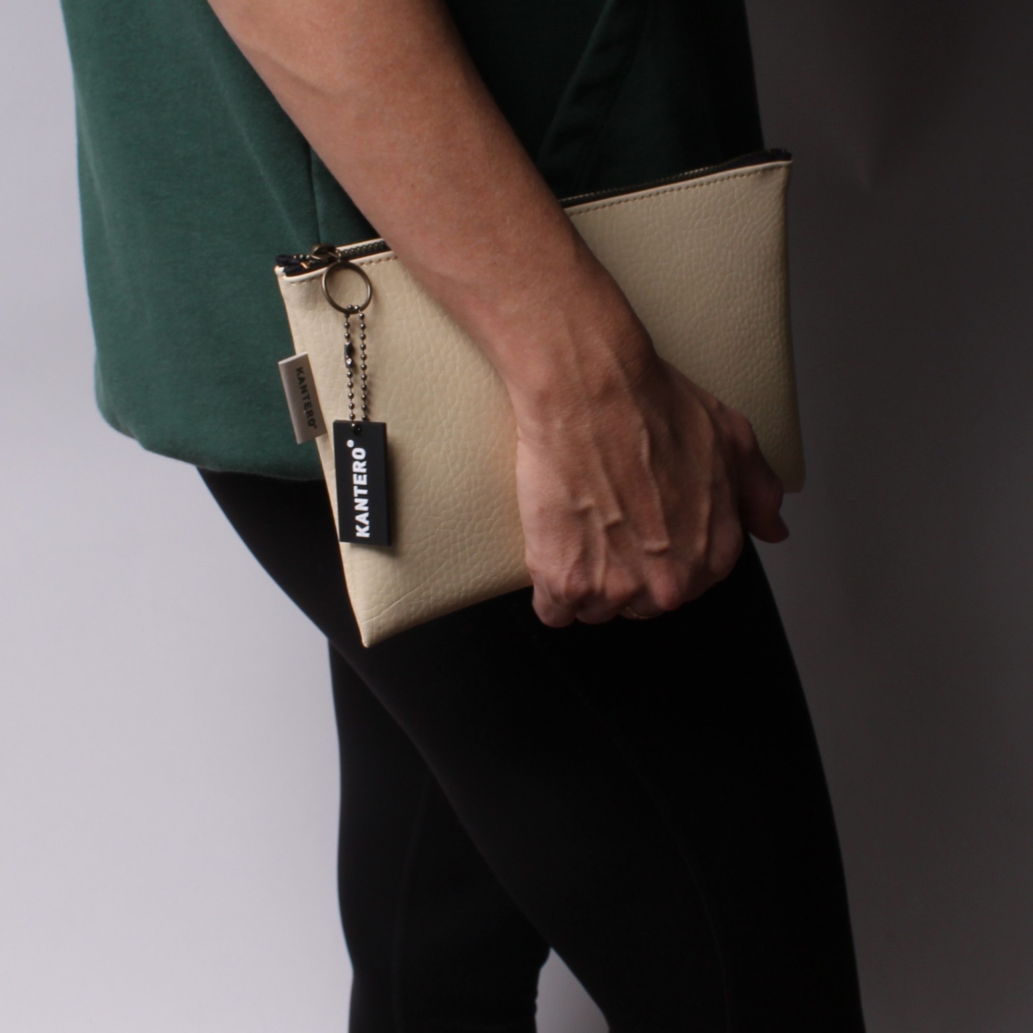 קלאץ' גדול קרם