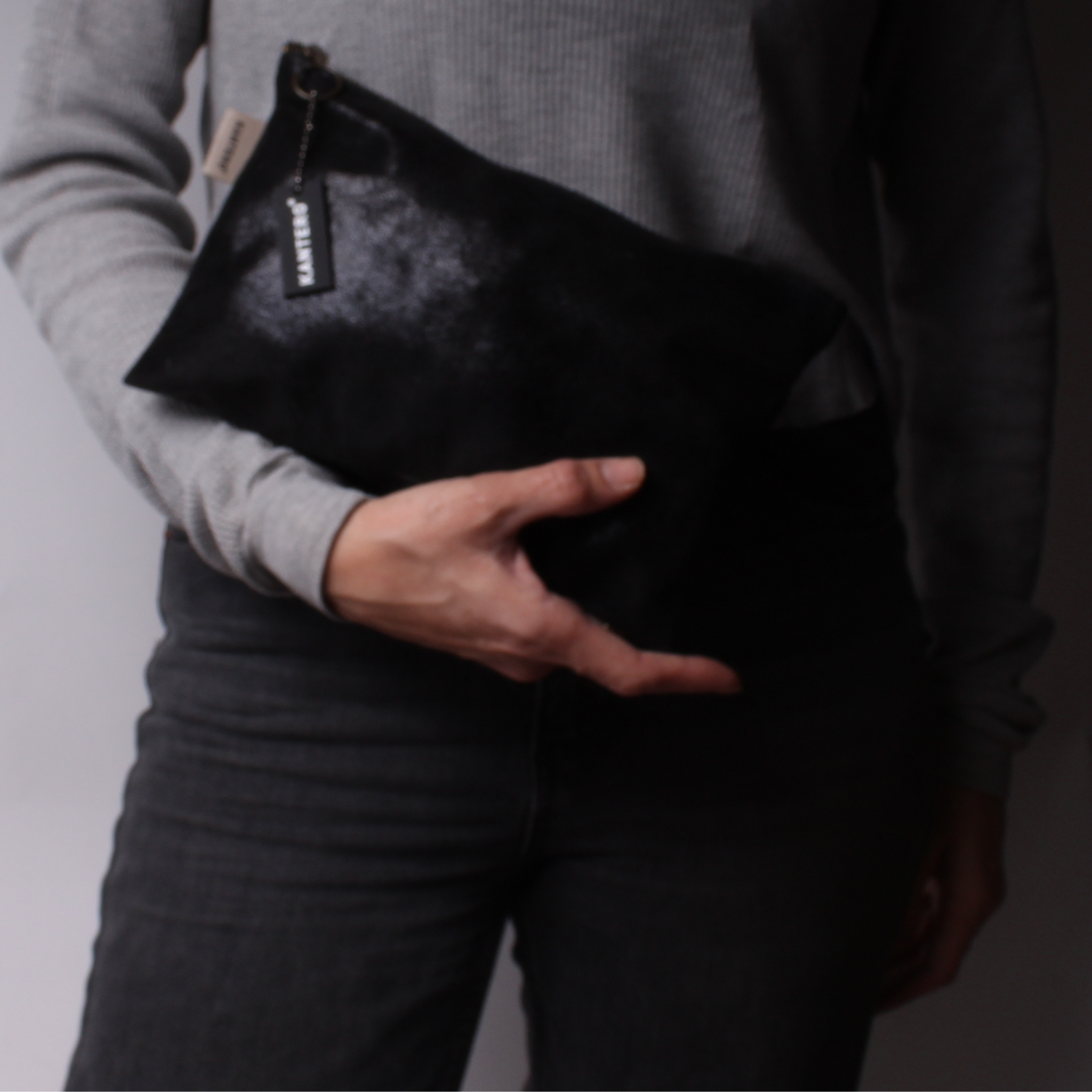 קלאץ' גדול שחור נצנצים