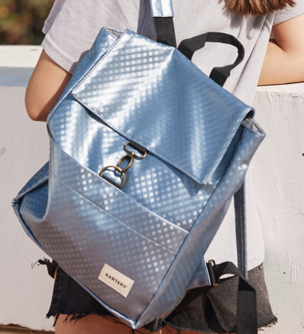 תיק גב אקספרט- כסוף תכלת נירוסטה