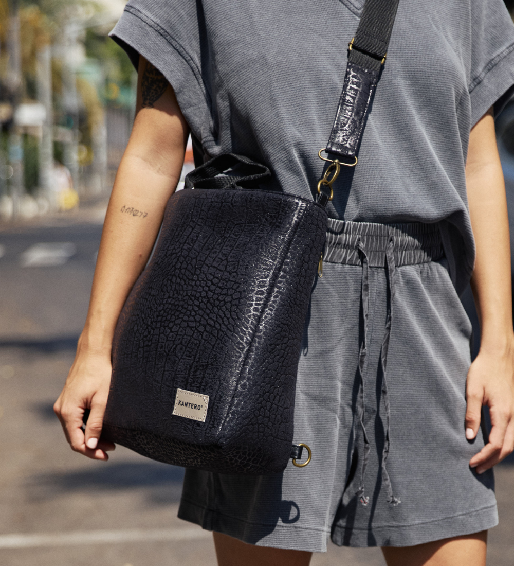 פליפ הדפס תנין שחור