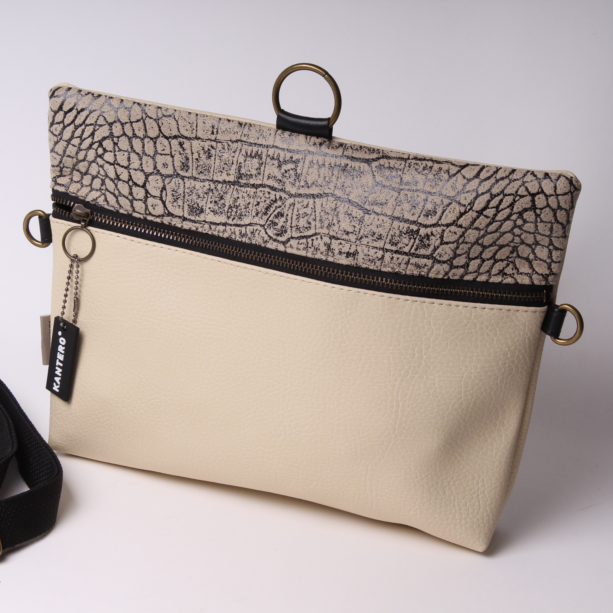 4 ב1 הדפס תנין וקרם