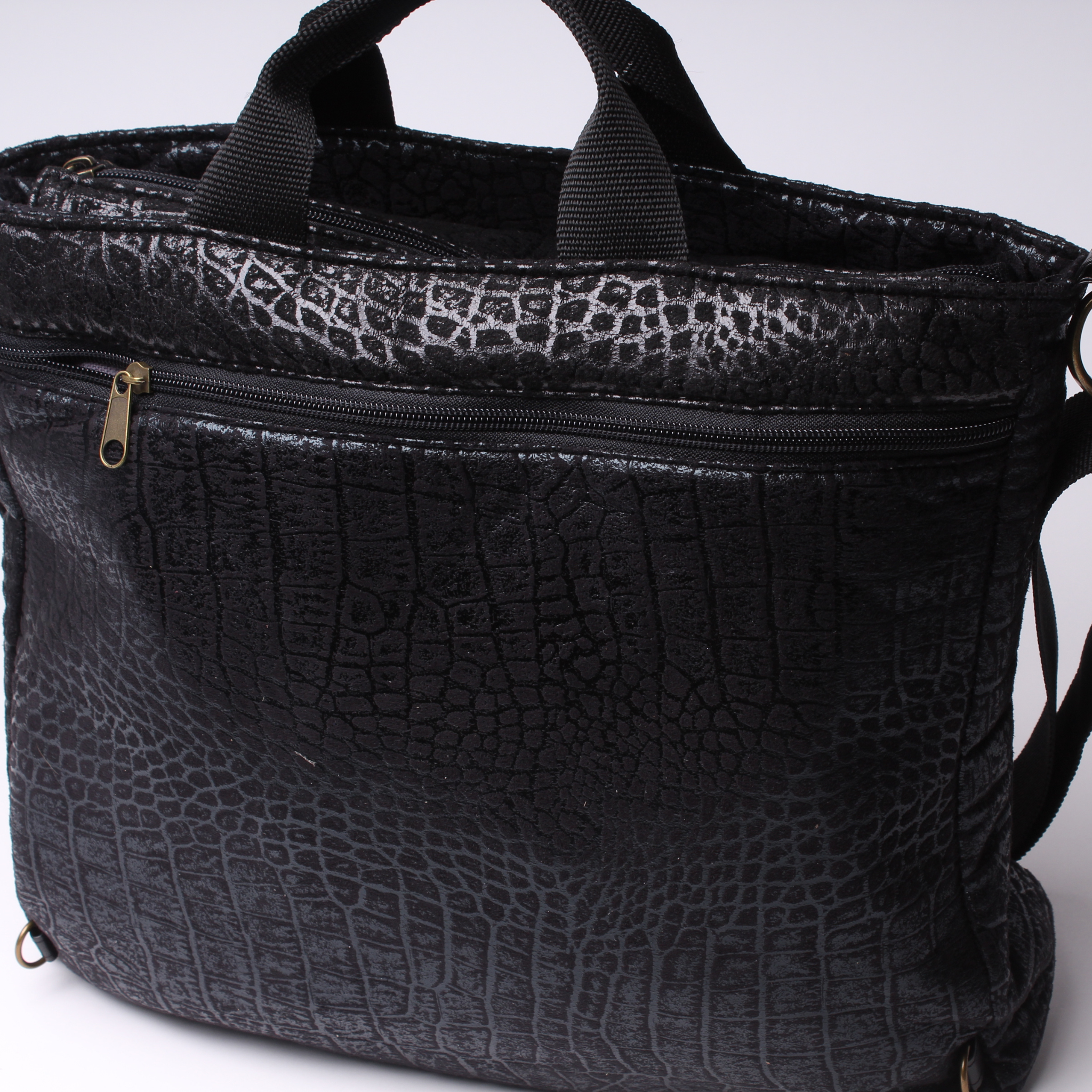 פליפ הדפס תנין שחור