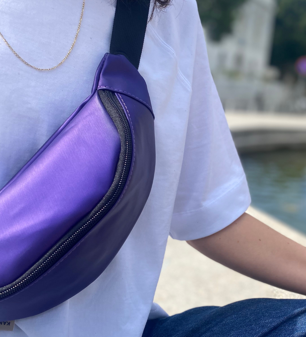 פאוץ' קלאסי סגול רויאל