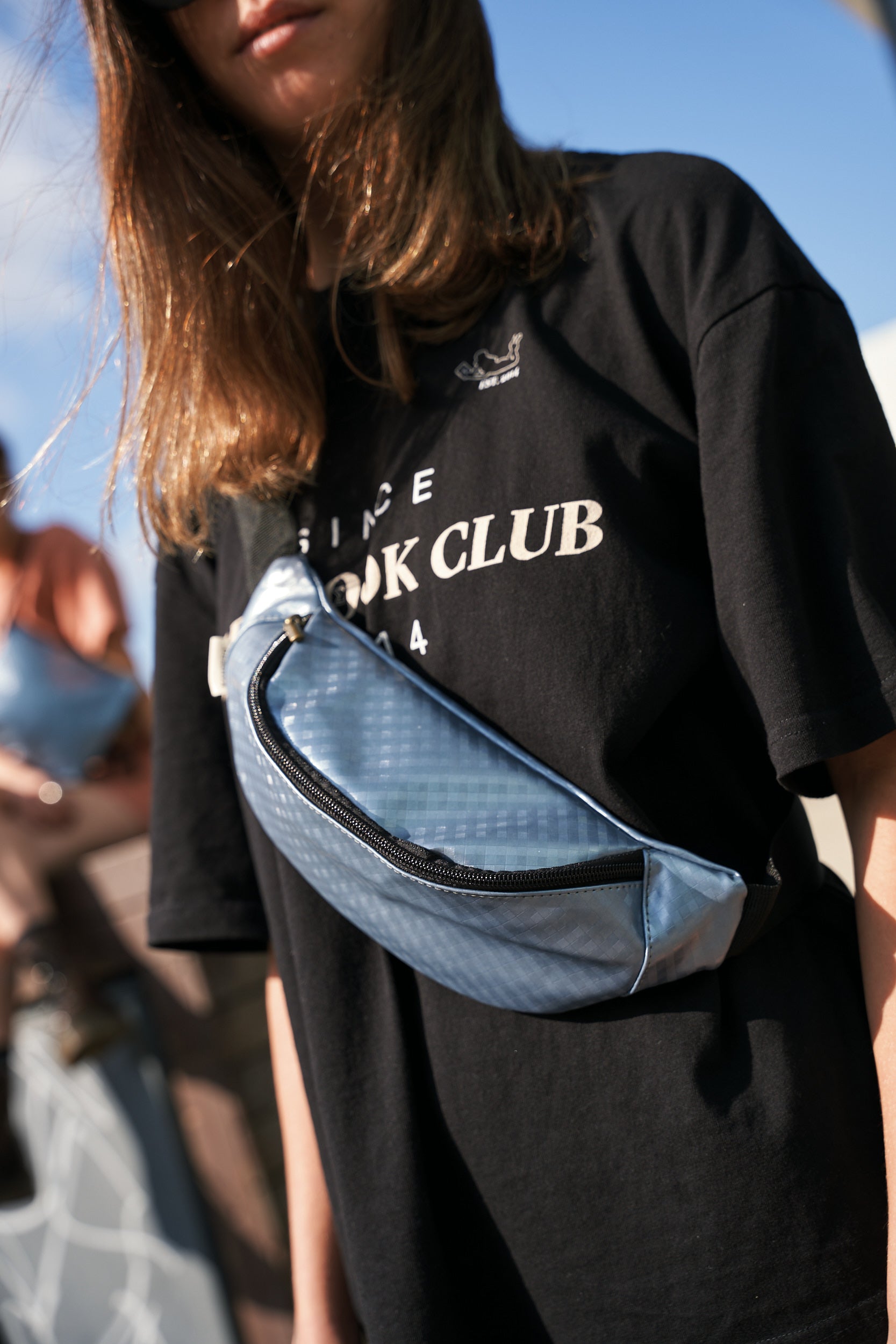 פאוץ' קלאסי כסוף תכלת נירוסטה